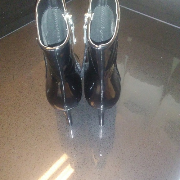 BCBGeneration - Picture 2 of 8